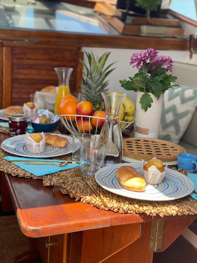 Hotel Sailing Nights Boat&Breakfast Alguer Exterior foto